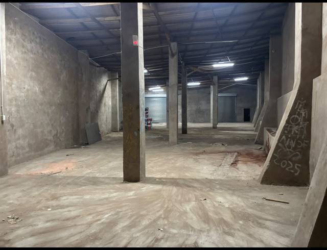 1,620M² MINI FACTORY FOR SALE IN UMBILO